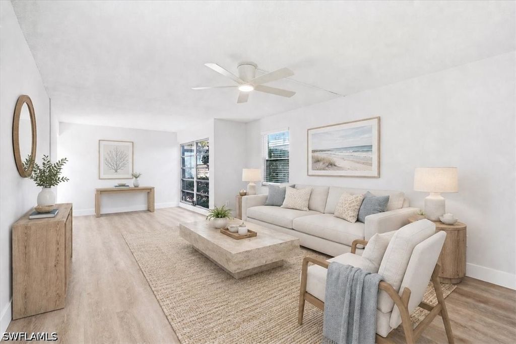 653 12th AVE S 653, Naples, FL 34102