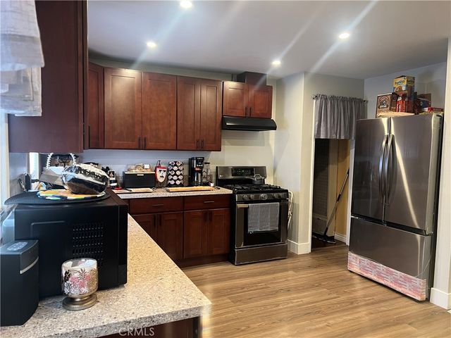 6848 Colmar, Bell Gardens, CA 90201