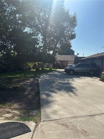 6848 Colmar, Bell Gardens, CA 90201