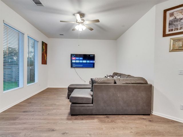 419 Magnolia Street, Richwood, TX 77531