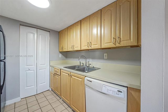 6557 SW 41st Court 177, Davie, FL 33314