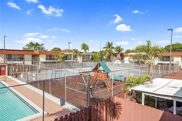 6557 SW 41st Court 177, Davie, FL 33314