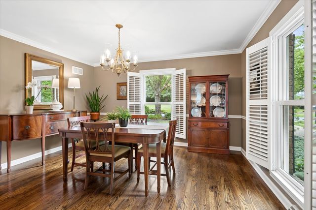 106 Carriage Road, North Barrington, IL 60010