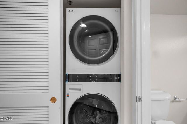530 W Stocker 206, Glendale, CA 91202