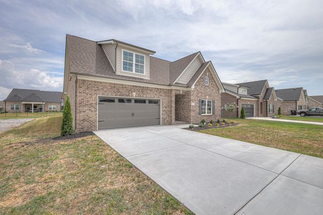 5529 Sinclair St, Murfreesboro, TN 37127