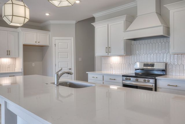 5529 Sinclair St, Murfreesboro, TN 37127