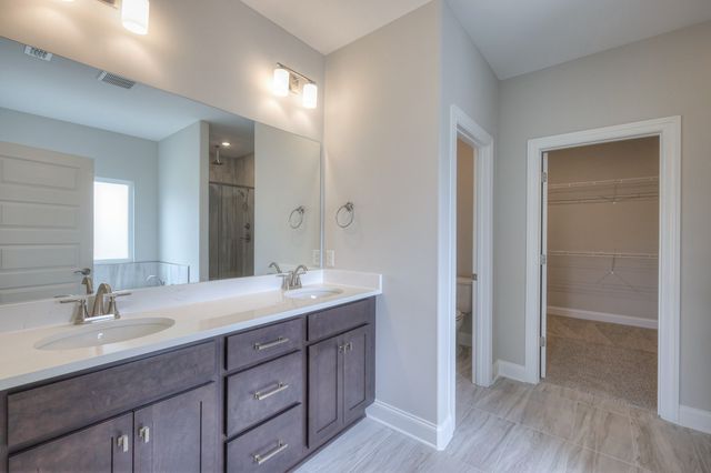 5529 Sinclair St, Murfreesboro, TN 37127