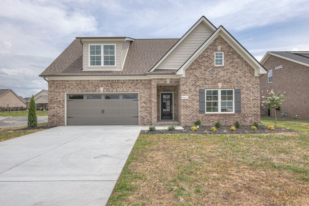 5529 Sinclair St, Murfreesboro, TN 37127