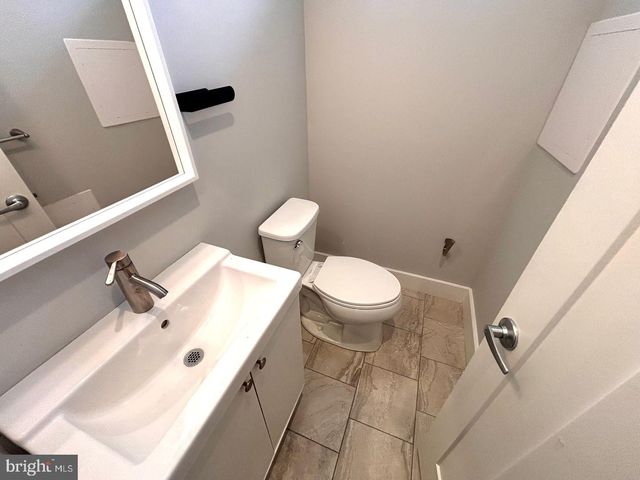 488 EVERGREEN AVE, Philadelphia, PA 19128