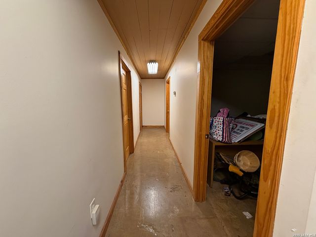 601 CUPPLES RD, San Antonio, TX 78237