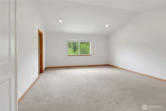 1522 Daffodil Avenue NE, Orting, WA 98360