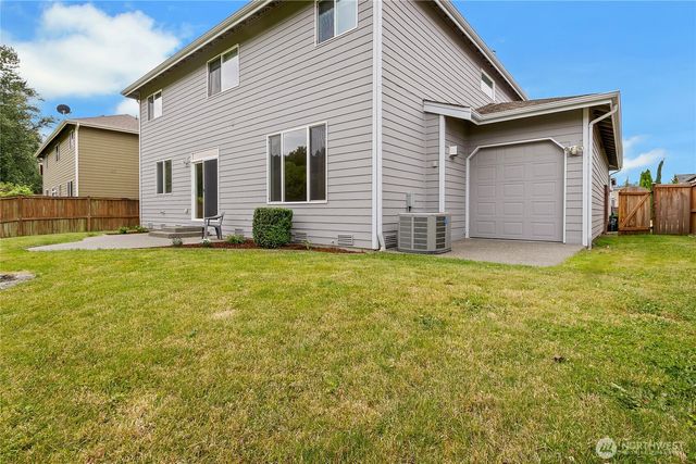 1522 Daffodil Avenue NE, Orting, WA 98360