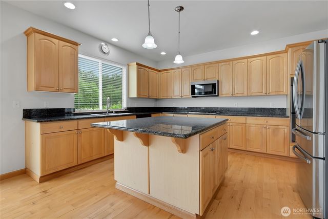 1522 Daffodil Avenue NE, Orting, WA 98360