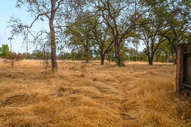 2755 Goodwater Avenue, Redding, CA 96002