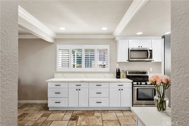 2095 Morley Street, Simi Valley, CA 93065