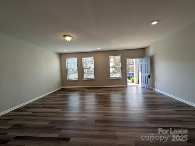 3433 Glenn Hope Way, Matthews, NC 28104