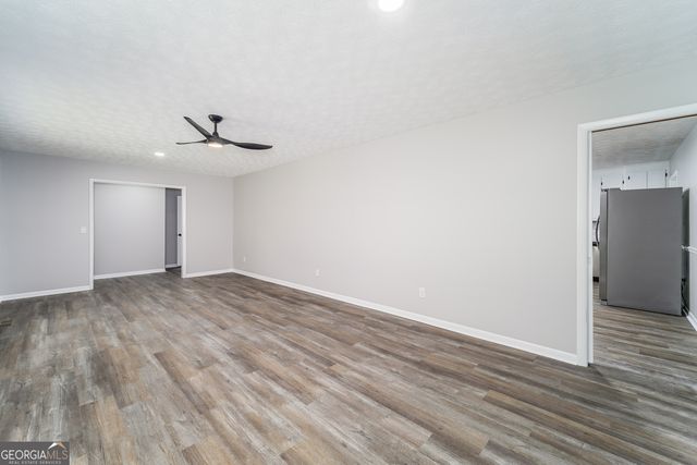 115 Travis Trail, Waycross, GA 31503