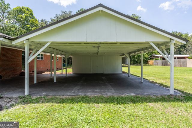 115 Travis Trail, Waycross, GA 31503