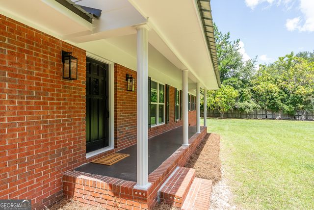 115 Travis Trail, Waycross, GA 31503