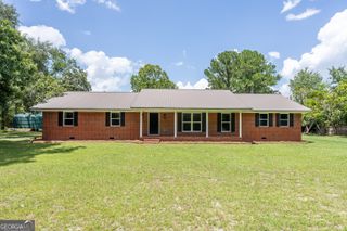 115 Travis Trail, Waycross, GA 31503