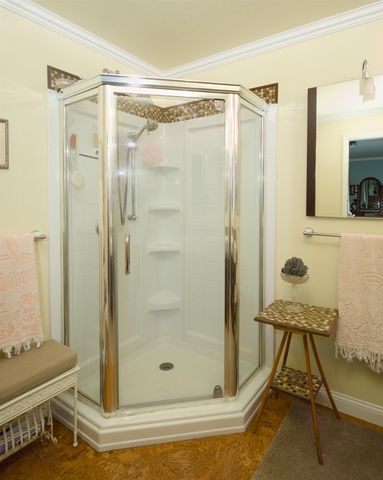 222 Fairfield Hill Road, St. Albans City, VT 05478