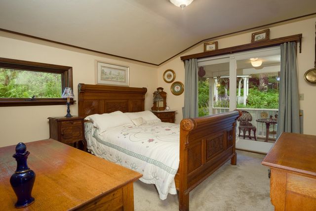 222 Fairfield Hill Road, St. Albans City, VT 05478
