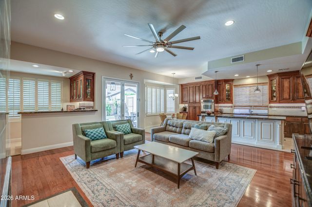 15426 S 4TH Avenue, Phoenix, AZ 85045