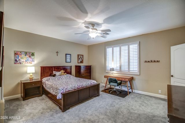 15426 S 4TH Avenue, Phoenix, AZ 85045