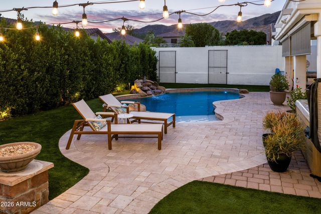 15426 S 4TH Avenue, Phoenix, AZ 85045