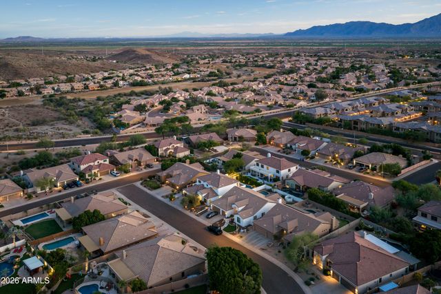 15426 S 4TH Avenue, Phoenix, AZ 85045