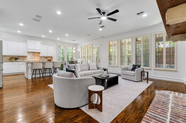 4604 Golden Mew Drive, Carrollton, TX 75010