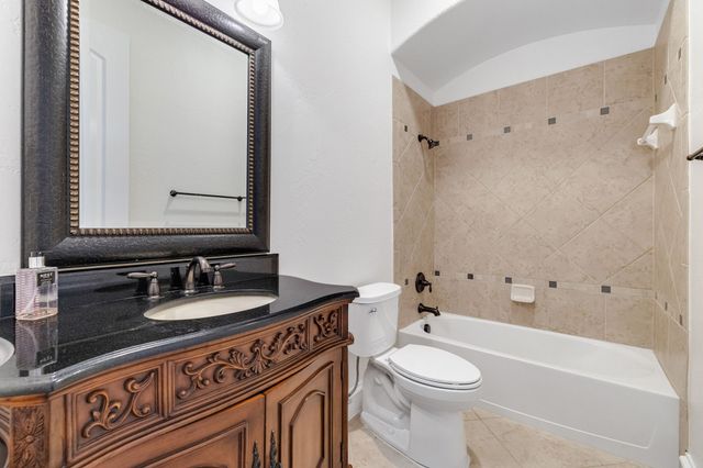 4604 Golden Mew Drive, Carrollton, TX 75010