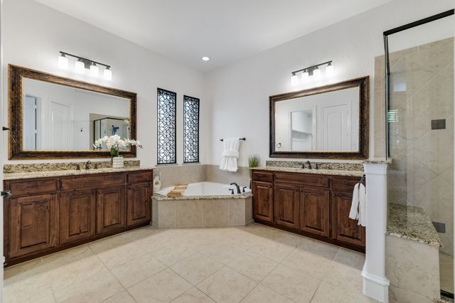 4604 Golden Mew Drive, Carrollton, TX 75010