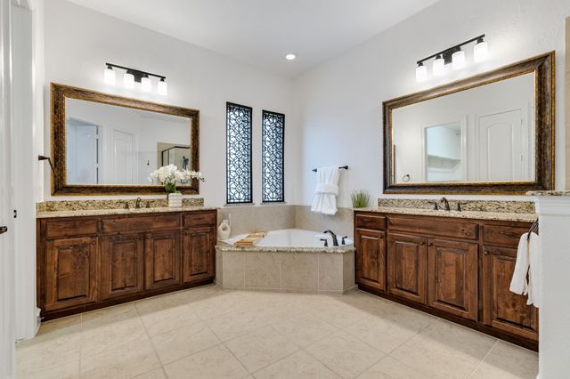 4604 Golden Mew Drive, Carrollton, TX 75010