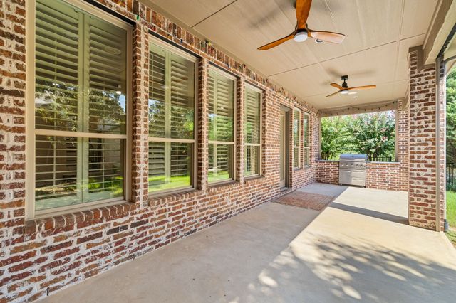 4604 Golden Mew Drive, Carrollton, TX 75010