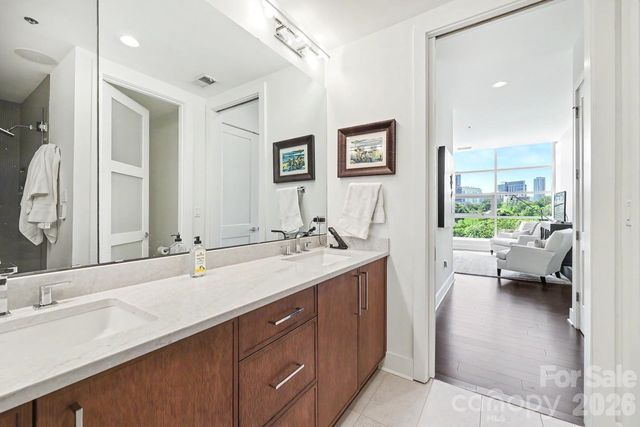 1100 Metropolitan Avenue 413, Charlotte, NC 28204