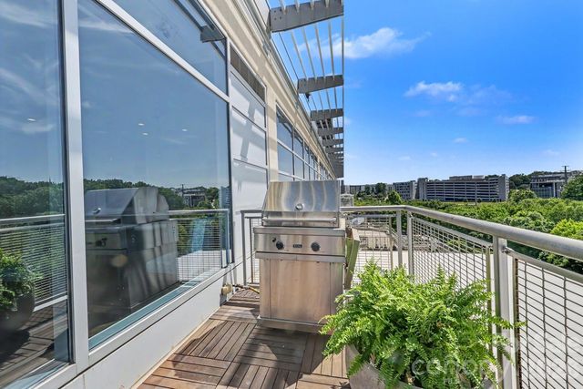 1100 Metropolitan Avenue 413, Charlotte, NC 28204