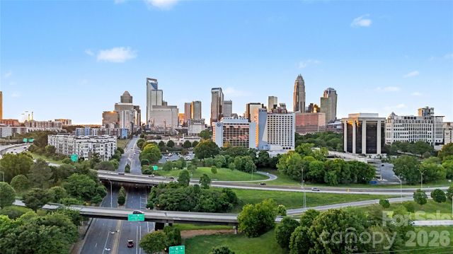 1100 Metropolitan Avenue 413, Charlotte, NC 28204