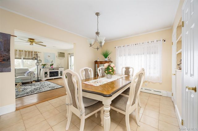 17 Greenwood Drive, Mahopac, NY 10541