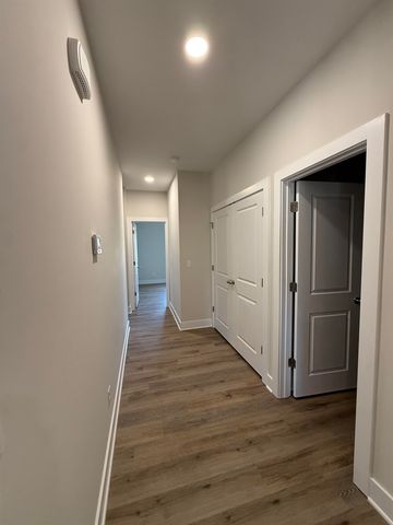 506 E Hayes St, Valley Center, KS 67147