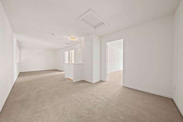 10 Spyglass Landing Dr 10, Marshfield, MA 02050