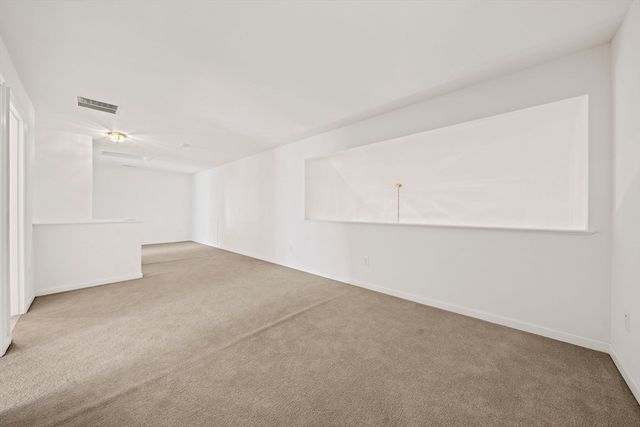 10 Spyglass Landing Dr 10, Marshfield, MA 02050