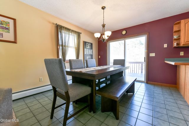 86 3rd Avenue, Hadley, NY 12835