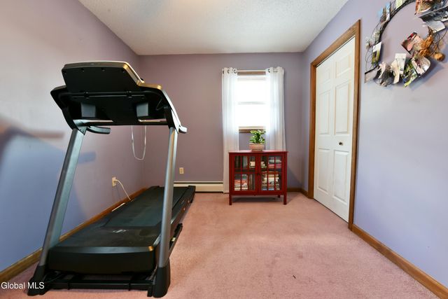 86 3rd Avenue, Hadley, NY 12835