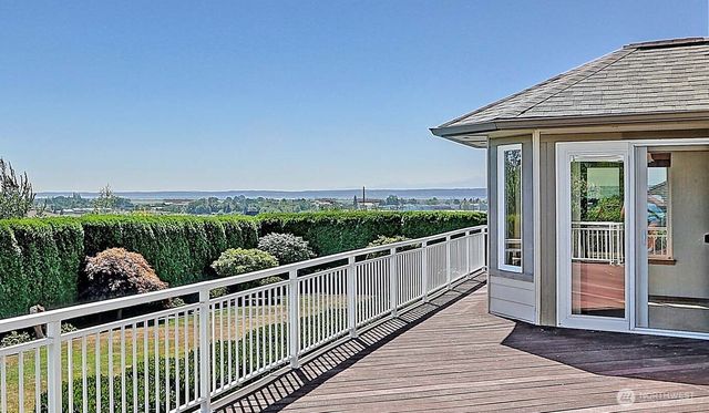 8702 Myrtle Street, Stanwood, WA 98292