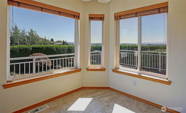 8702 Myrtle Street, Stanwood, WA 98292