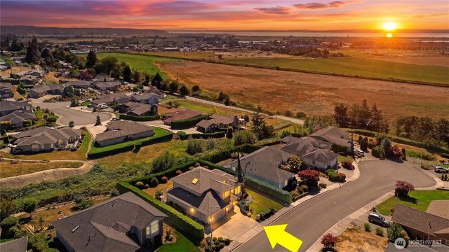 8702 Myrtle Street, Stanwood, WA 98292