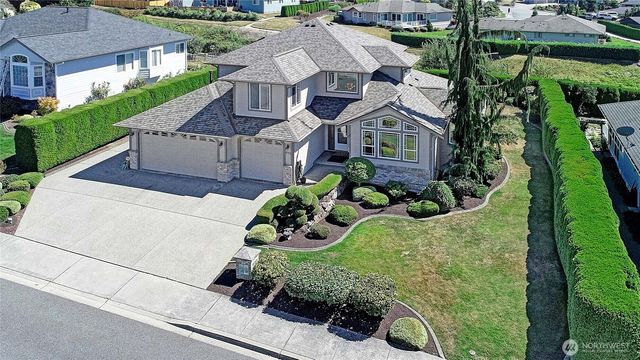8702 Myrtle Street, Stanwood, WA 98292