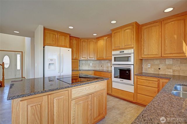 8702 Myrtle Street, Stanwood, WA 98292