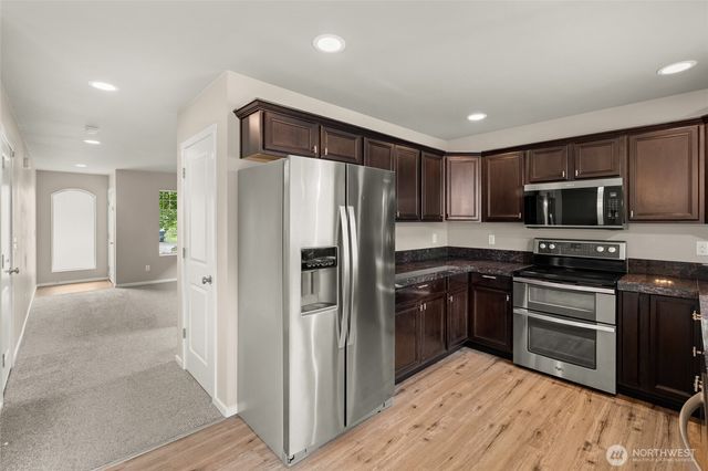 9423 200th Street E, Graham, WA 98338